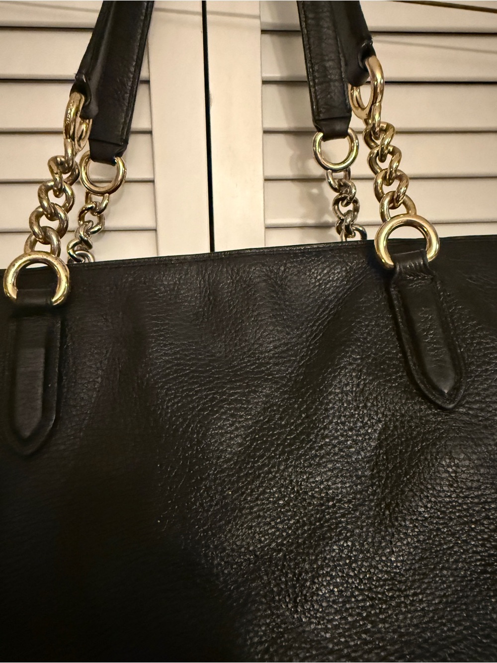 Coach Elle Black Pebbled Leather Tote with Gold Chain Straps - Picture 4 of 16